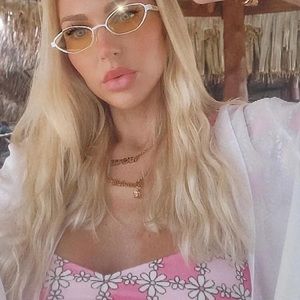 Frankie’s bikinis pink daisies bandea set (Sz M)